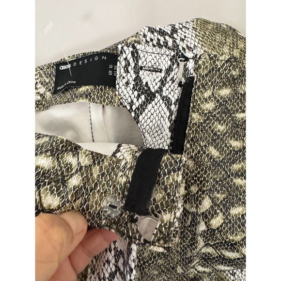 ASOS Design Snake Print High Waist Flare Bell Bottom Pants faux leather‎ sz 6 - Picture 5 of 8